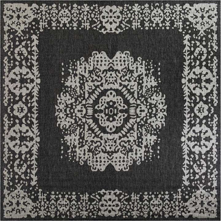 10' x 10' Easy-Clean Traditional Indoor / Outdoor Square Rug