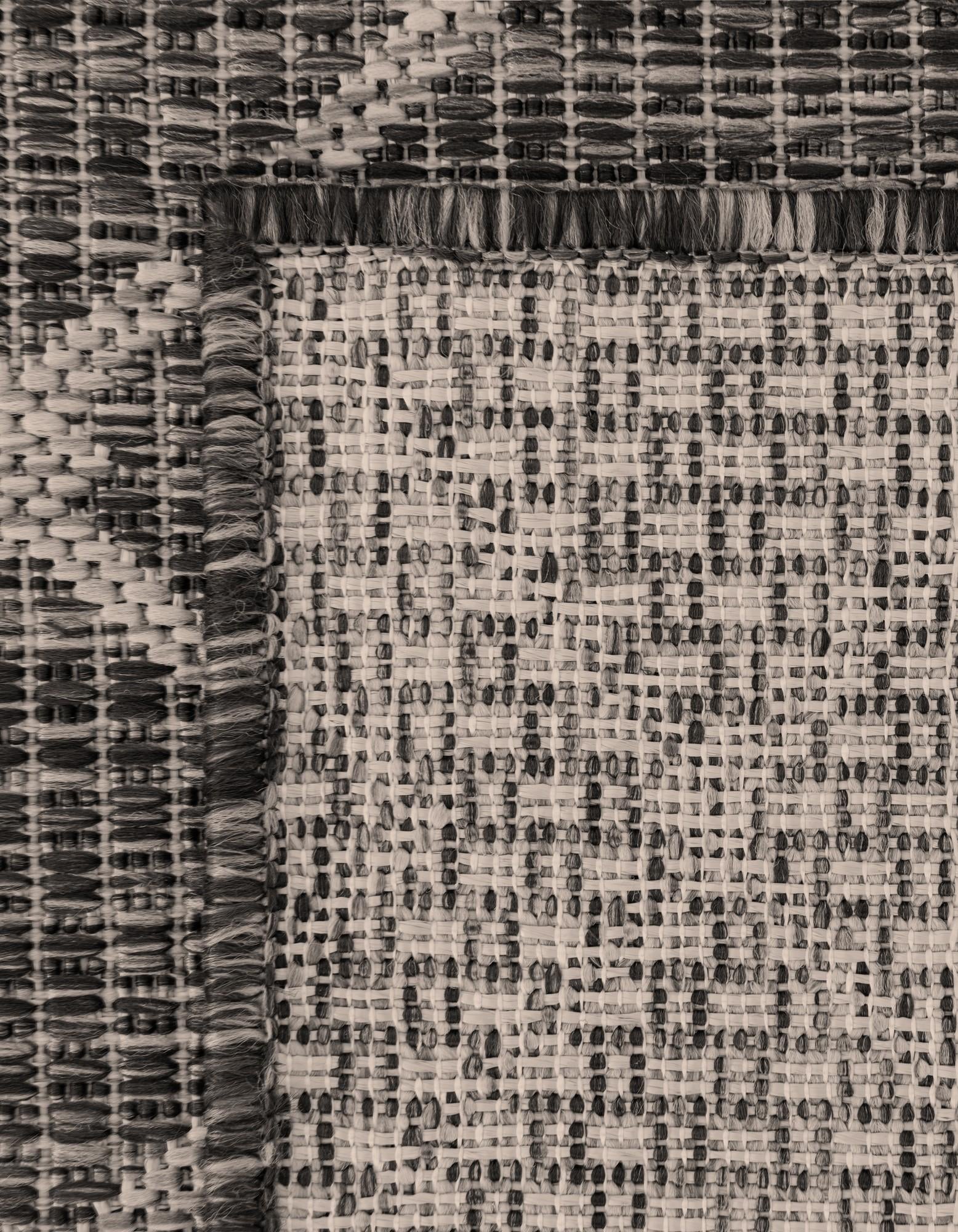 13' x 13' Easy-Clean Trellis Indoor / Outdoor Square Rug