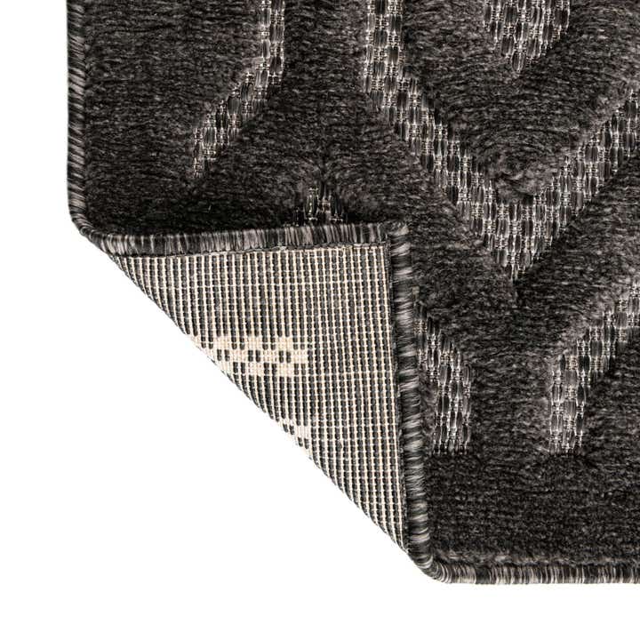 7' 10 x 7' 10 Easy-Clean Trellis Textured Indoor / Outdoor Square Rug