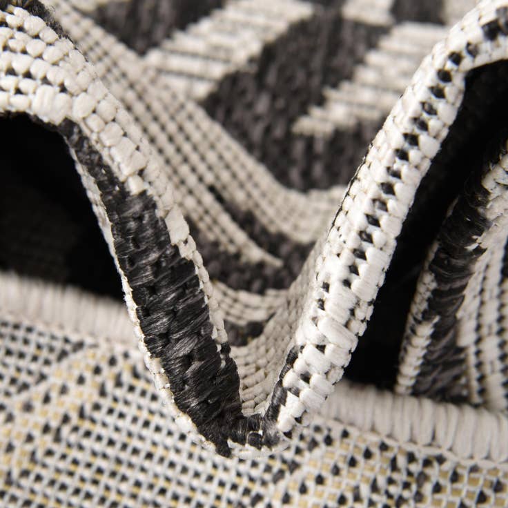 Detail image of 7' 10 x 11' Easy-Clean Botanical Indoor / Outdoor Rug