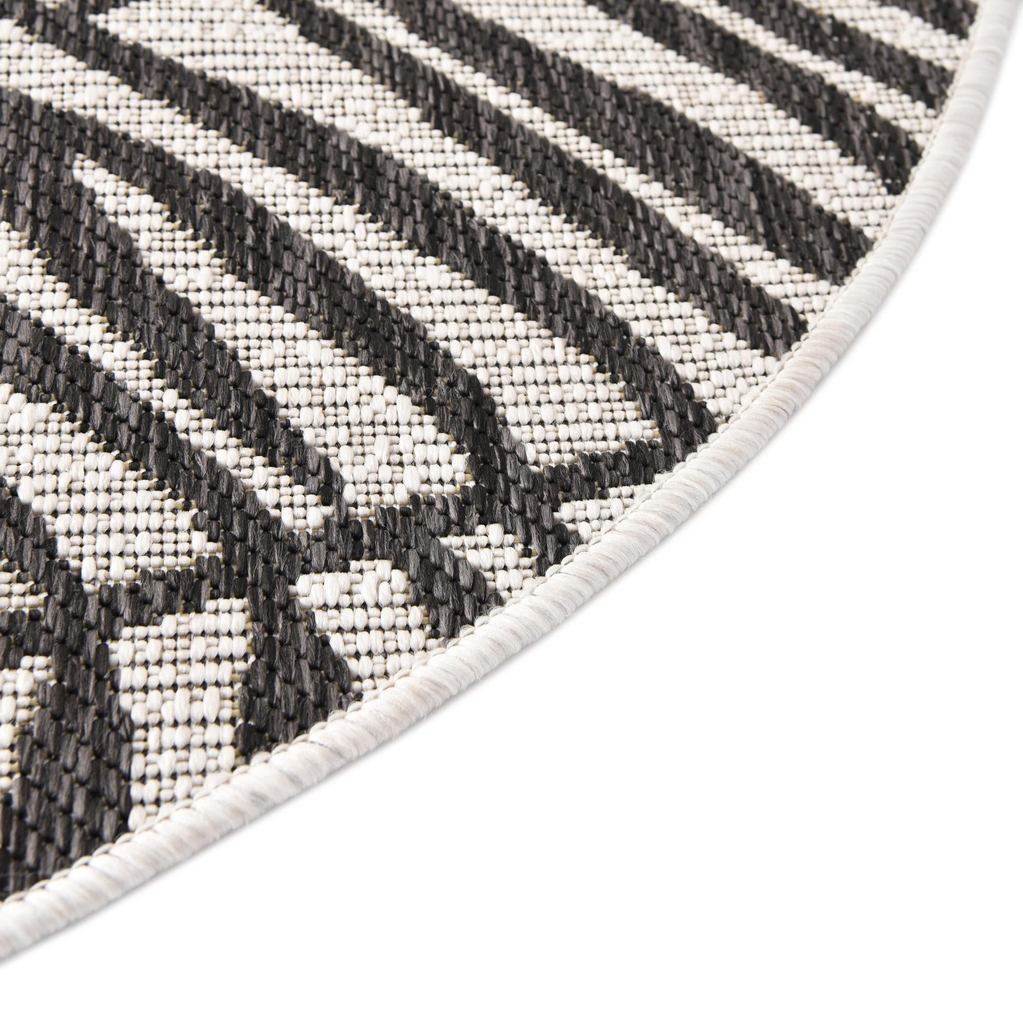 4' x 4' Easy-Clean Botanical Indoor / Outdoor Round Rug