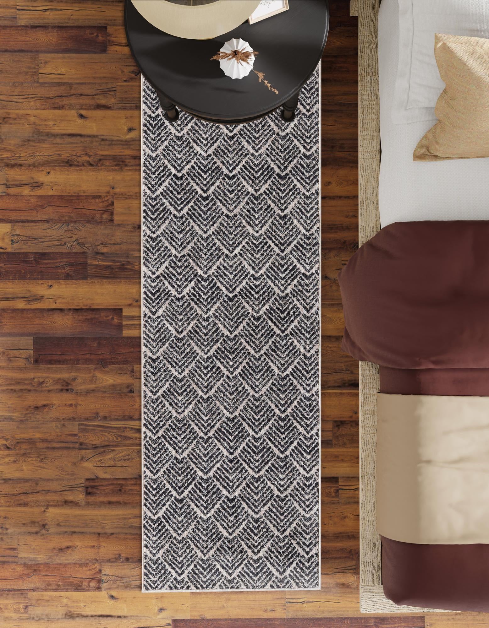 2' 7 x 12' Eco Trellis Runner Rug