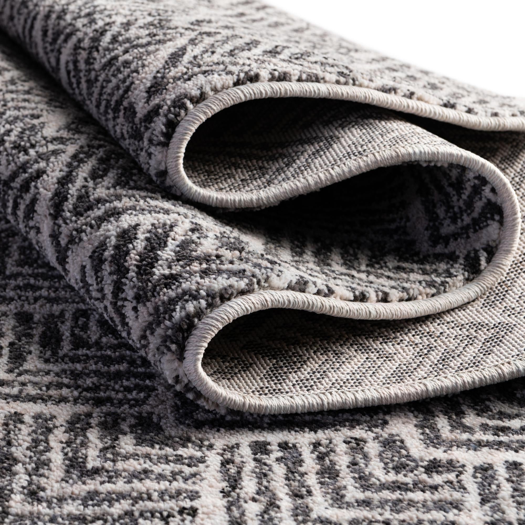 2' 7 x 12' Eco Trellis Runner Rug