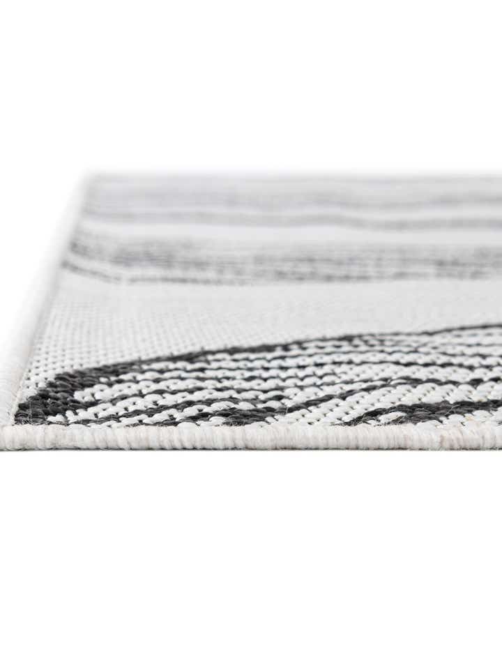 10' 8 x 10' 8 Easy-Clean Botanical Indoor / Outdoor Square Rug