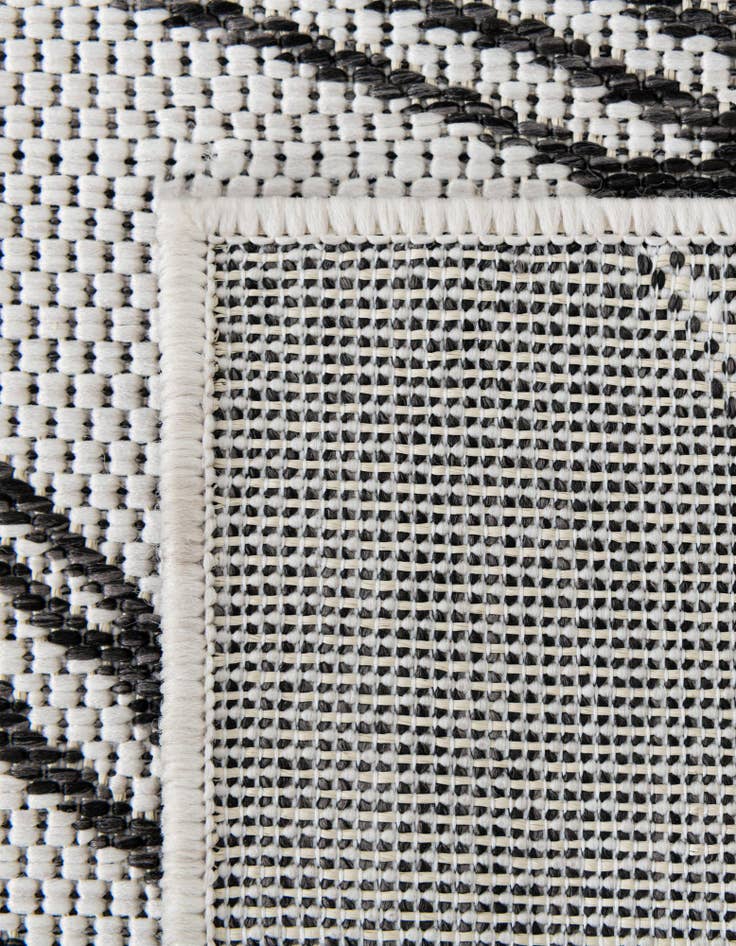 Detail image of 10' 8 x 10' 8 Easy-Clean Botanical Indoor / Outdoor Square Rug