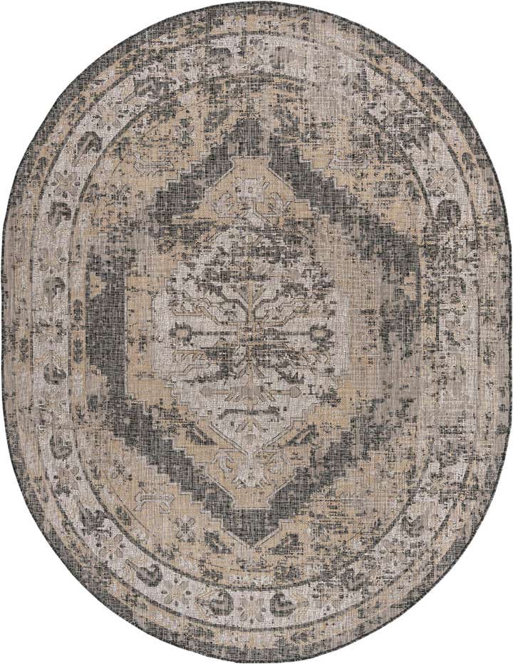 7' 10 x 10' Easy-Clean Traditional Indoor / Outdoor Oval Rug