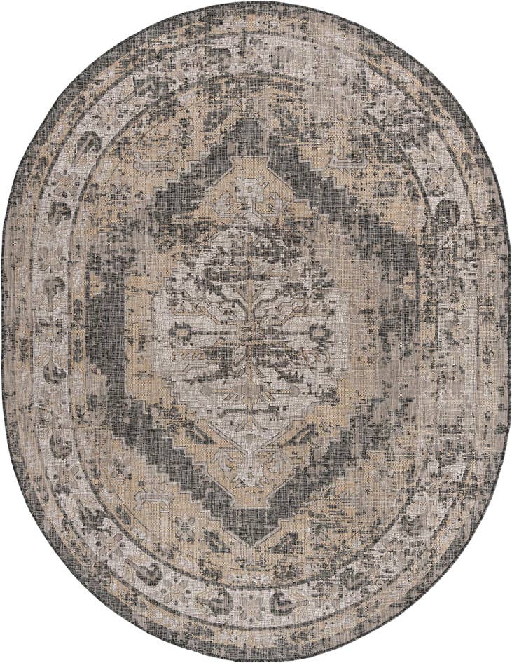 Detail image of 7' 10 x 10' Easy-Clean Traditional Indoor / Outdoor Oval Rug