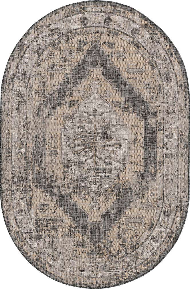 5' 3 x 8' Easy-Clean Traditional Indoor / Outdoor Oval Rug