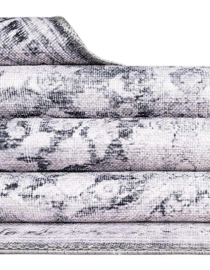 5' x 8' Washable Timeless Oval Rug