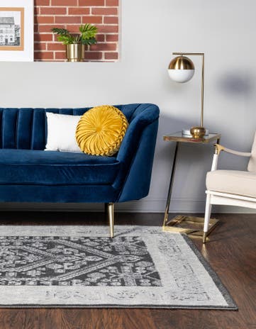 2' x 3' Aurelia Rug