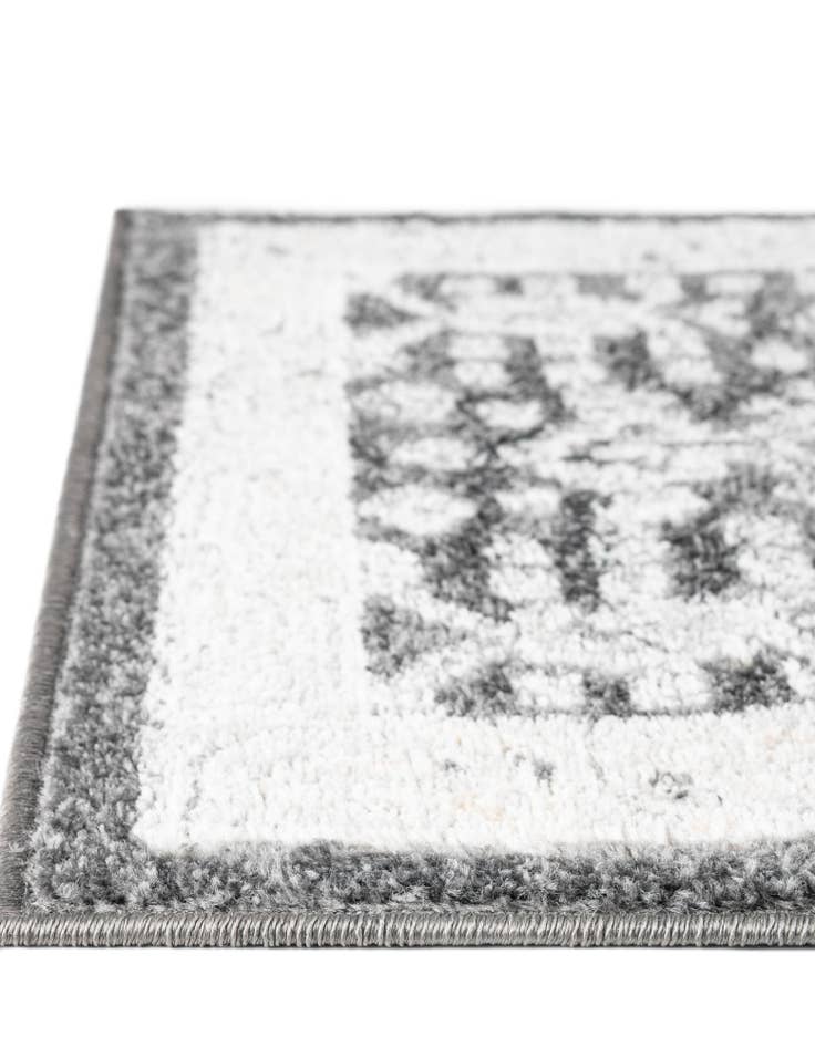 Detail image of 6' x 9' Aurelia Rug