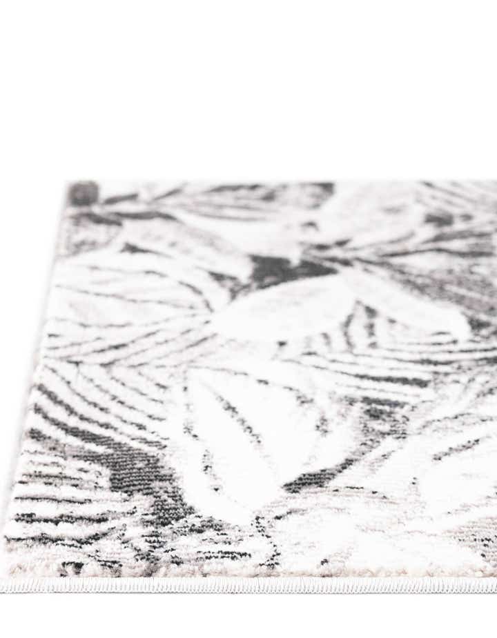 7' 10 x 10' Blossom Rug