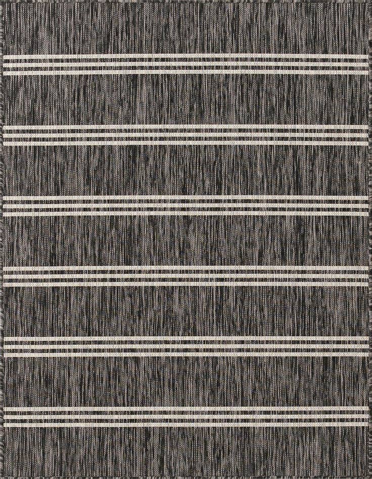 Detail image of 4' x 6' Easy-Clean Jill Zarin Anguilla Indoor / Outdoor Rug