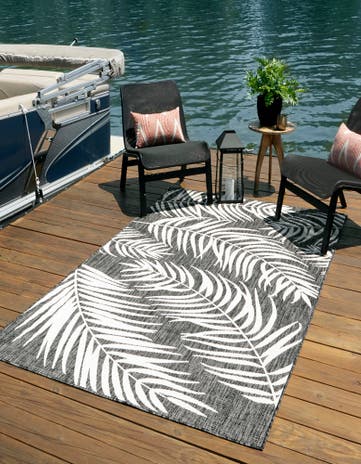 Charcoal Easy-Clean Botanical Indoor / Outdoor Rug