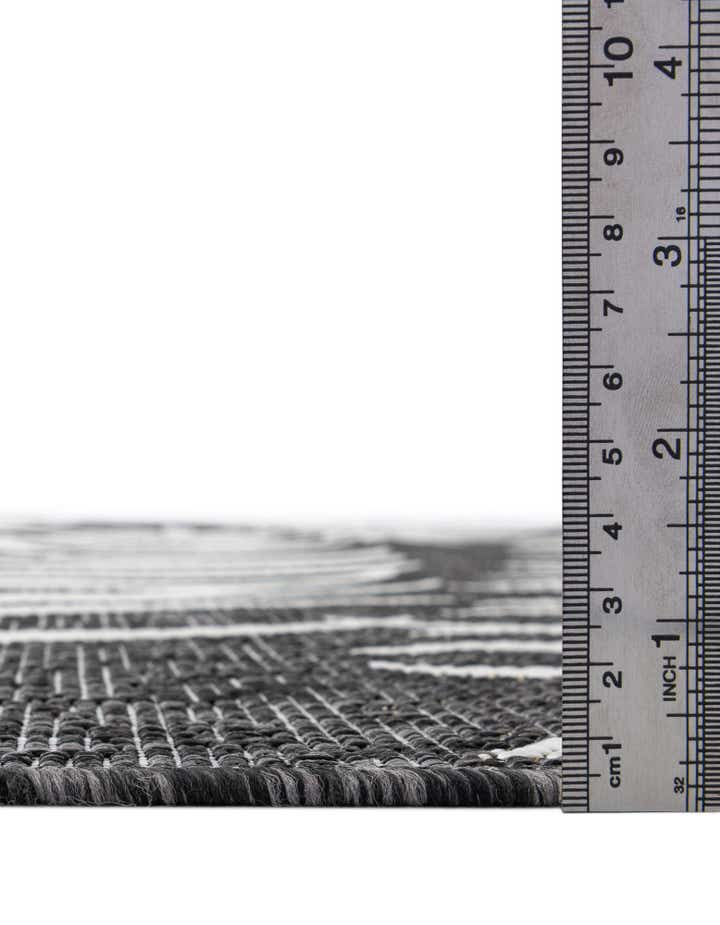 10' x 13' Easy-Clean Botanical Indoor / Outdoor Rug