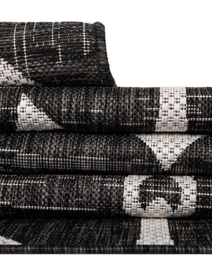 10' x 14' Easy-Clean Coastal Indoor / Outdoor Rug