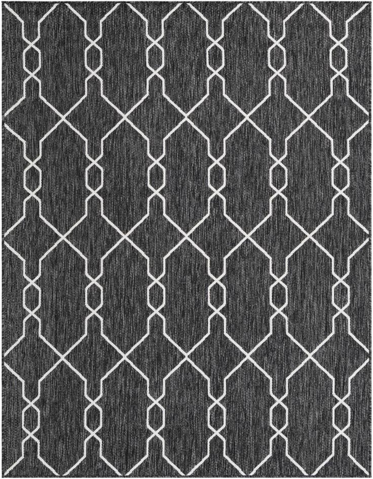 Detail image of 5' 3 x 8' Easy-Clean Lattice Indoor / Outdoor Rug