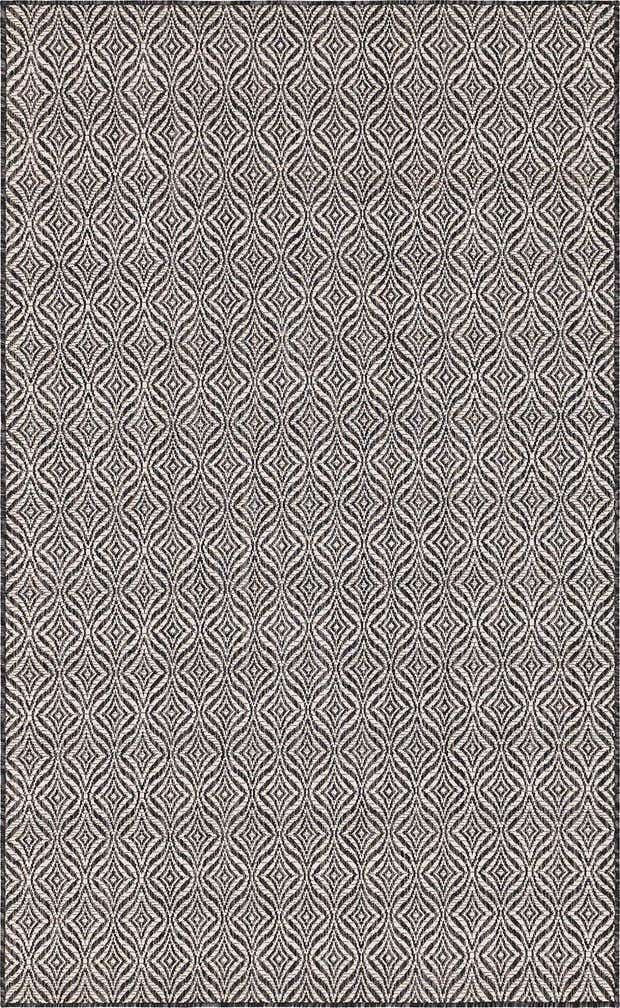 5' 3 x 8' Easy-Clean Lattice Indoor / Outdoor Rug