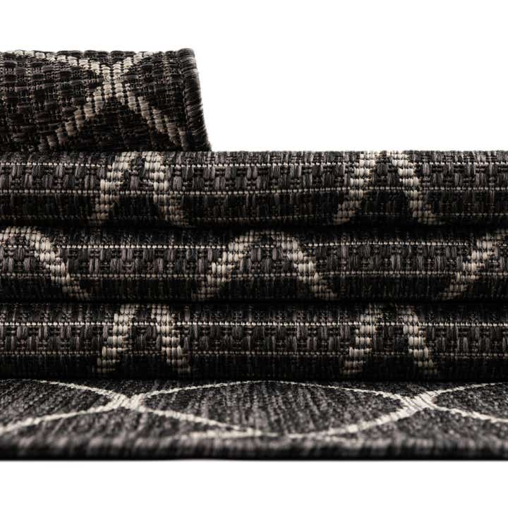 4' x 6' Easy-Clean Lattice Indoor / Outdoor Rug
