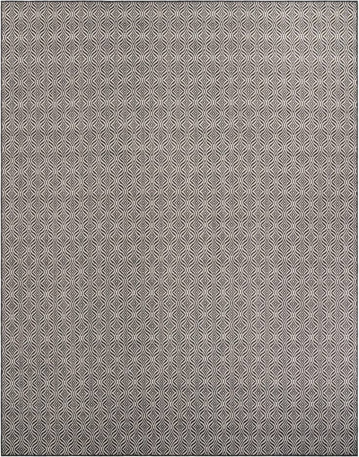 Detail image of 10' x 13' Easy-Clean Lattice Indoor / Outdoor Rug