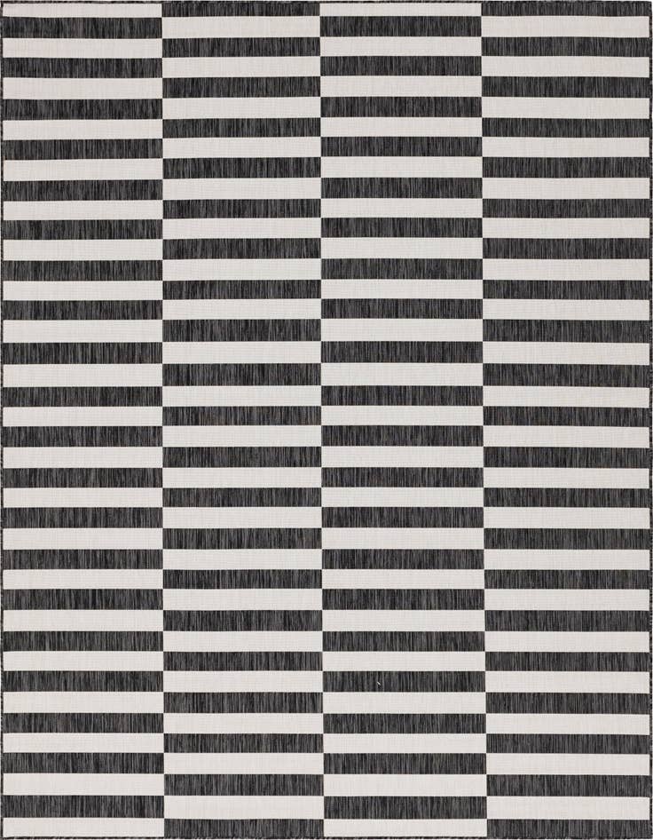 Detail image of 9' x 12' Easy-Clean Ribbon Indoor / Outdoor Rug