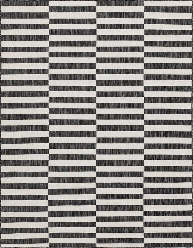 Detail image of 7' x 10' Easy-Clean Ribbon Indoor / Outdoor Rug