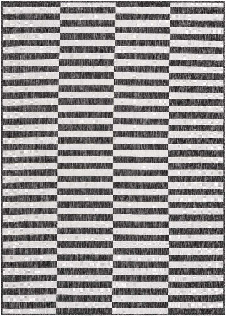 5' 3 x 8' Easy-Clean Striped Indoor / Outdoor Rug