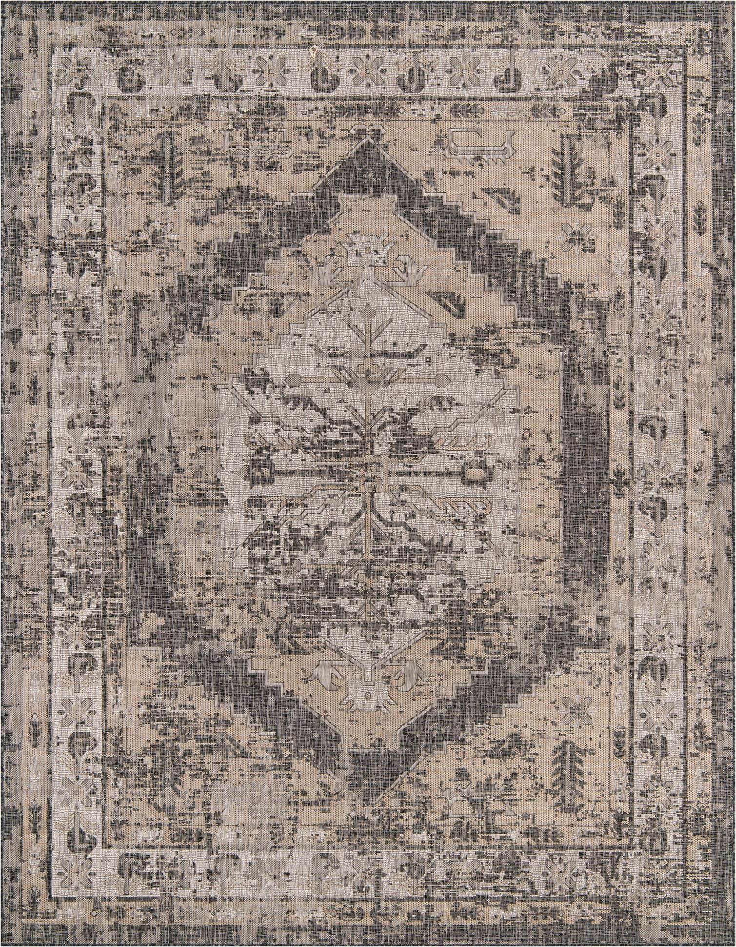 9' x 12' Easy-Clean Traditional Indoor / Outdoor Rug