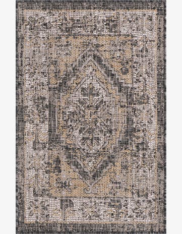 Charcoal Easy-Clean Traditional Indoor / Outdoor Rug