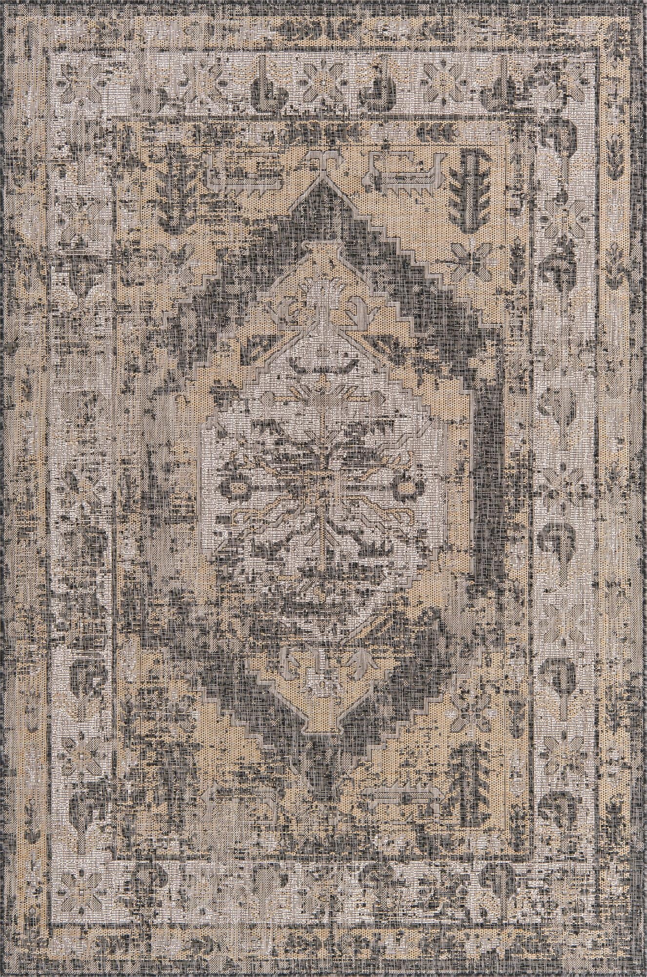 6' x 9'  Washable Traditional Indoor / Outdoor Rug