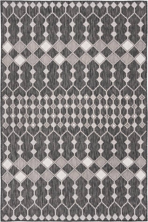 Detail image of 5' 3 x 8' Easy-Clean Trellis Indoor / Outdoor Rug