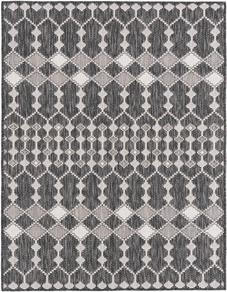 Detail image of 4' x 6' Easy-Clean Trellis Indoor / Outdoor Rug