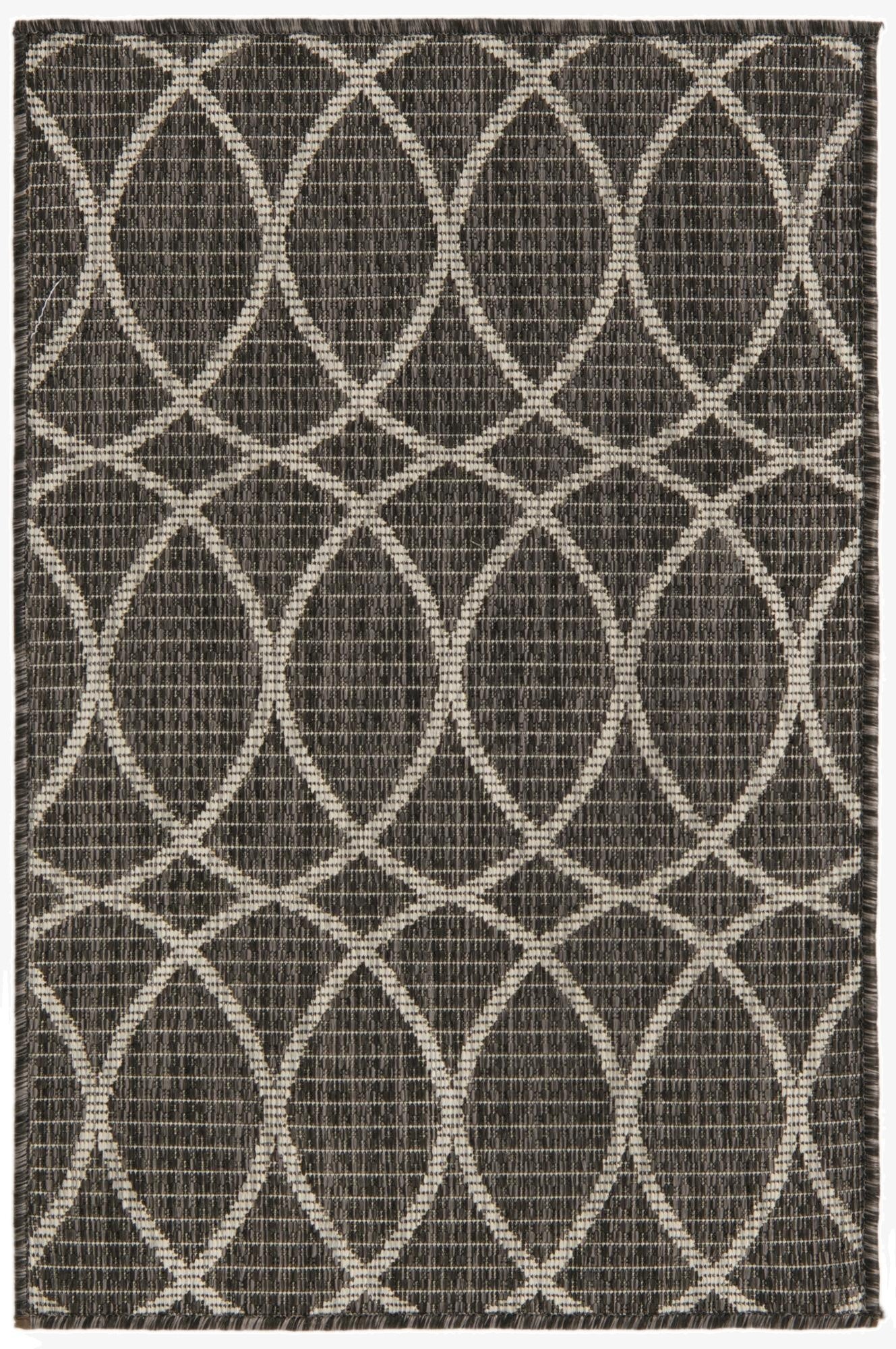 Primary image 2' x 3'  Washable Trellis Indoor / Outdoor Rug