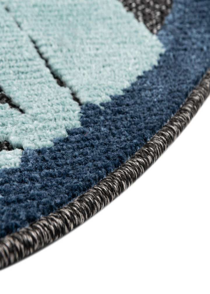 5' 3 x 5' 3 Easy-Clean Belize Indoor / Outdoor Round Rug