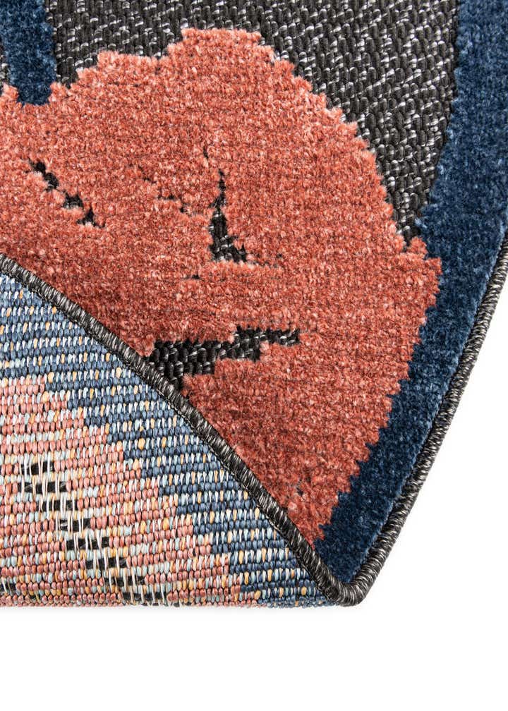 3' 3 x 3' 3 Easy-Clean Belize Indoor / Outdoor Round Rug