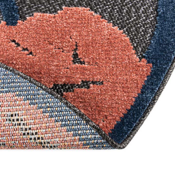 3' 3 x 3' 3 Easy-Clean Belize Indoor / Outdoor Round Rug