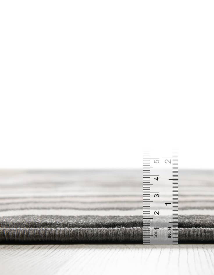 Detail image of 5' 3 x 5' 3 Charlotte Round Rug