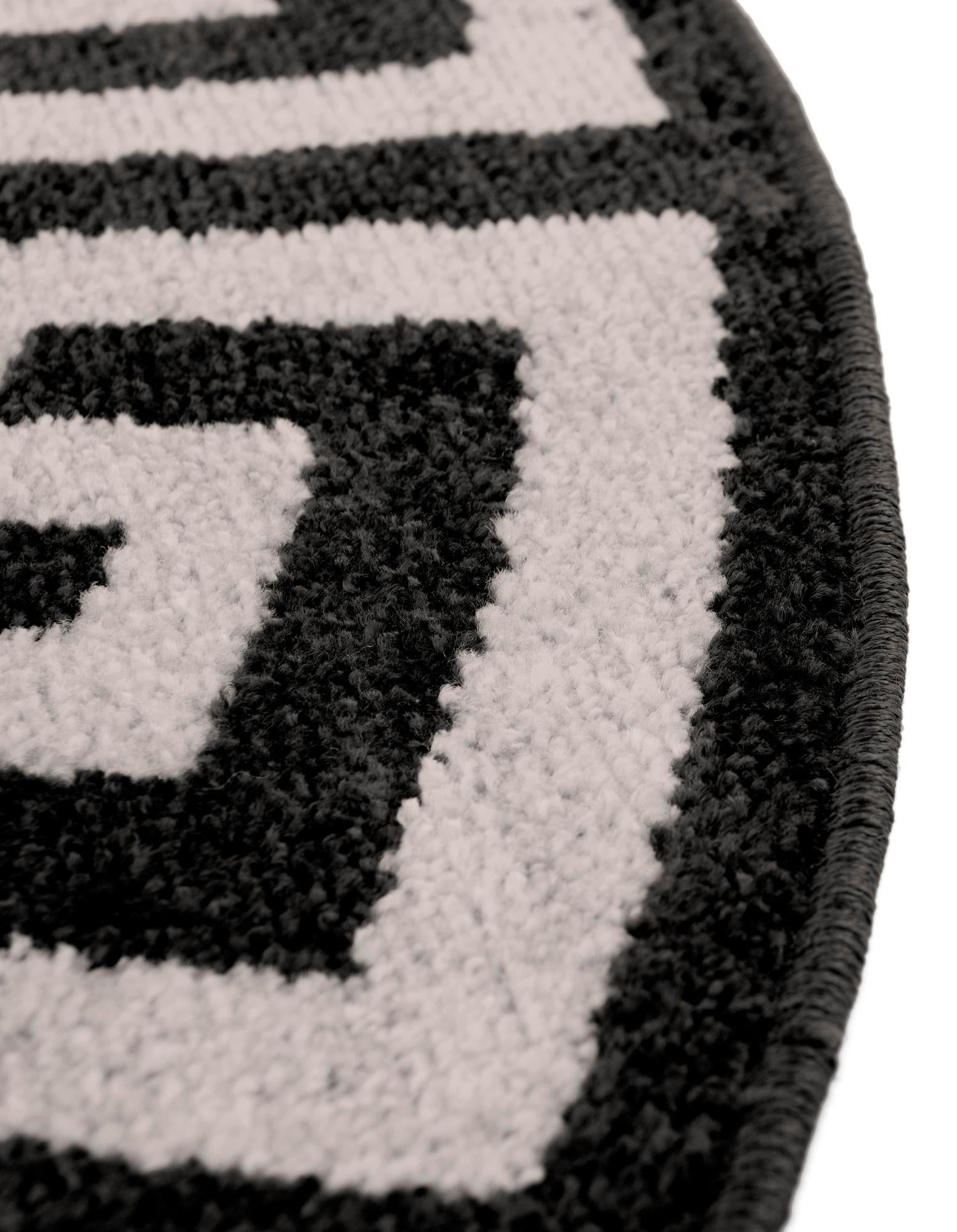 6' x 6' Greek Key Round Rug