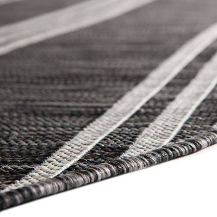 12' x 12' Easy-Clean Jill Zarin Anguilla Indoor / Outdoor Round Rug