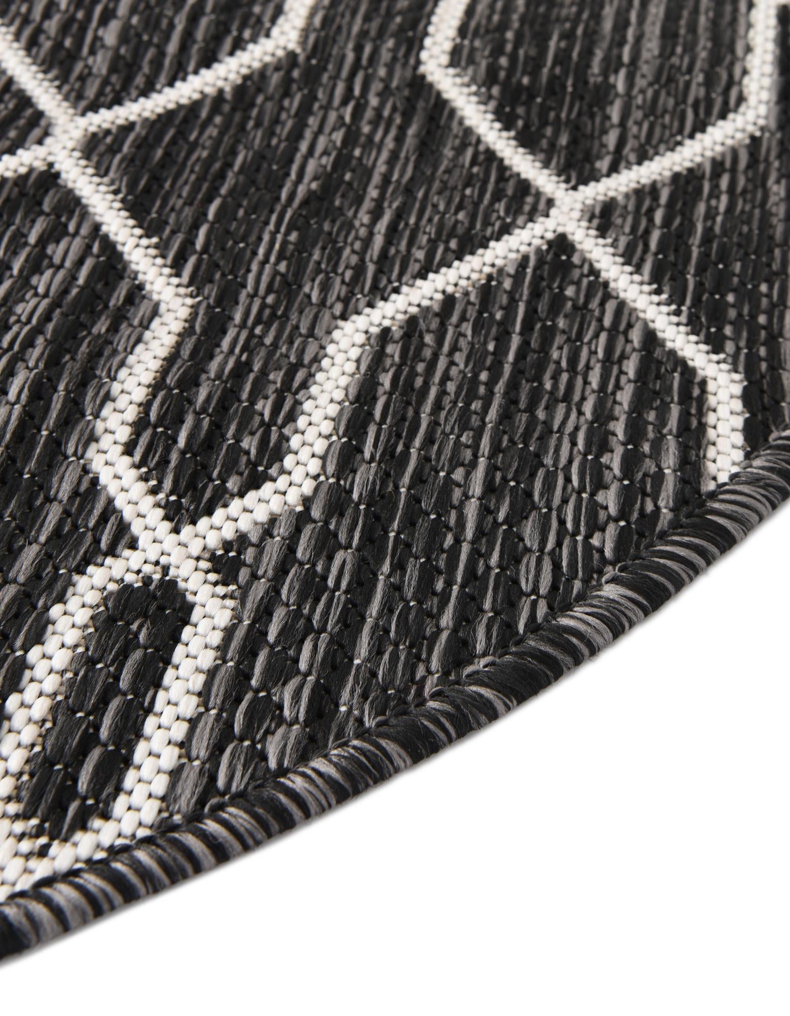 4' x 4' Easy-Clean Lattice Indoor / Outdoor Round Rug