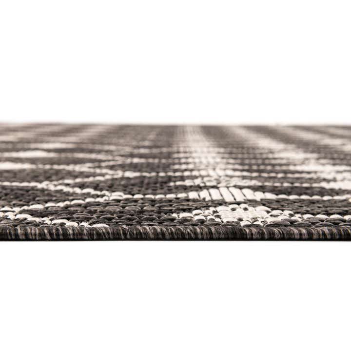 4' x 4' Easy-Clean Lattice Indoor / Outdoor Round Rug