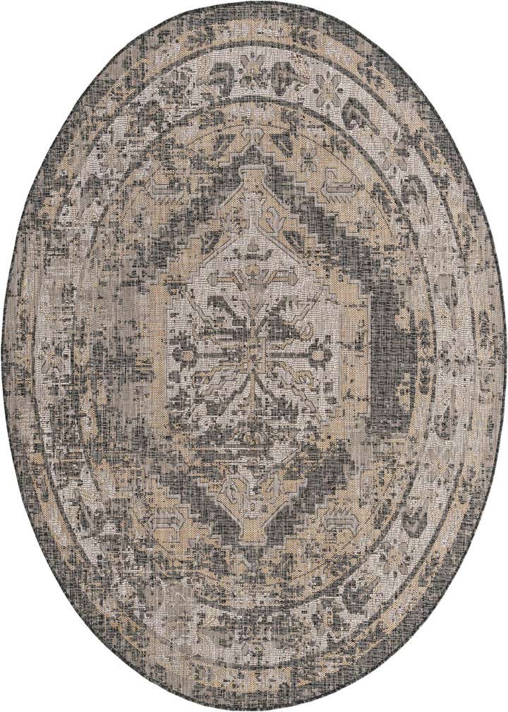 7' 10 x 7' 10 Easy-Clean Traditional Indoor / Outdoor Round Rug