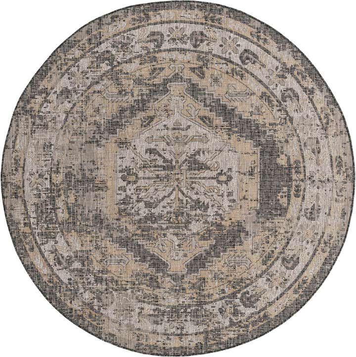 7' 10 x 7' 10 Easy-Clean Traditional Indoor / Outdoor Round Rug