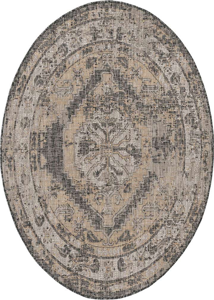 5' 3 x 5' 3 Easy-Clean Traditional Indoor / Outdoor Round Rug