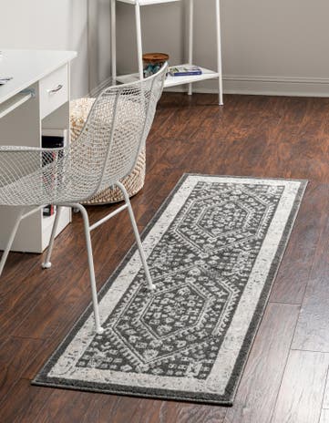 2' 7 x 12' Aurelia Runner Rug