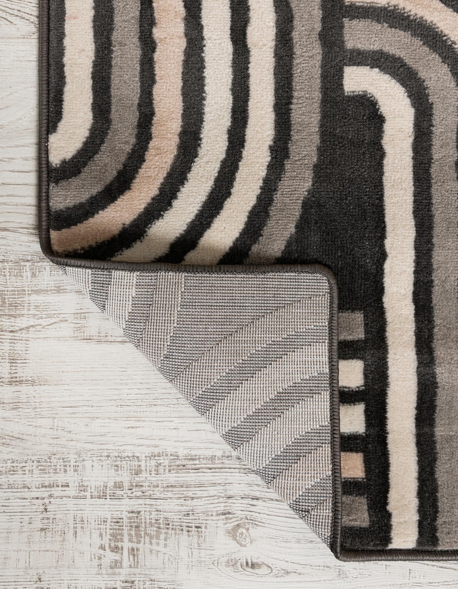 2' x 6' Charlotte Runner Rug