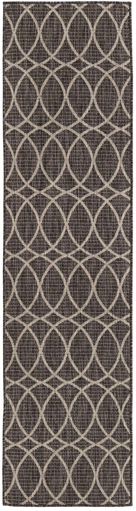 2' x 8' Easy-Clean Lattice Indoor / Outdoor Runner Rug