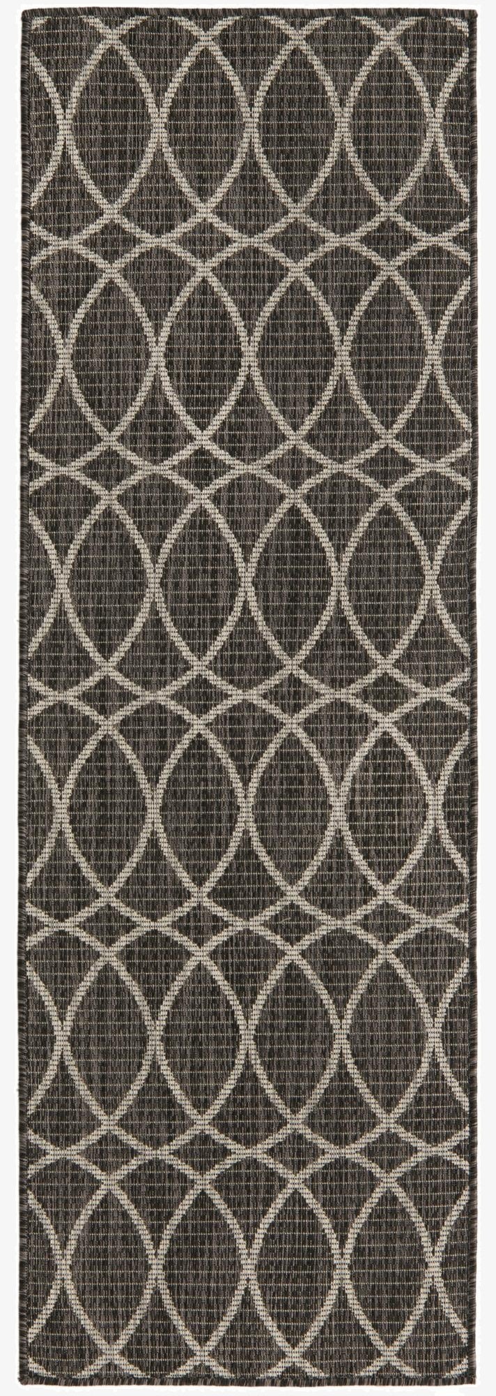 2' x 6' Washable Lattice Indoor / Outdoor Runner Rug