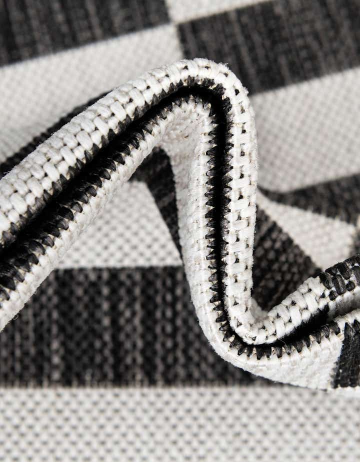 2' x 8' Easy-Clean Ribbon Indoor / Outdoor Runner Rug