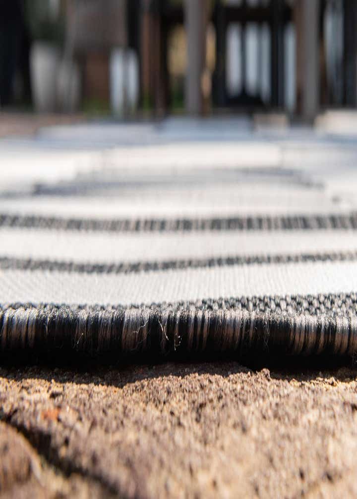 2' x 8' Easy-Clean Striped Indoor / Outdoor Runner Rug